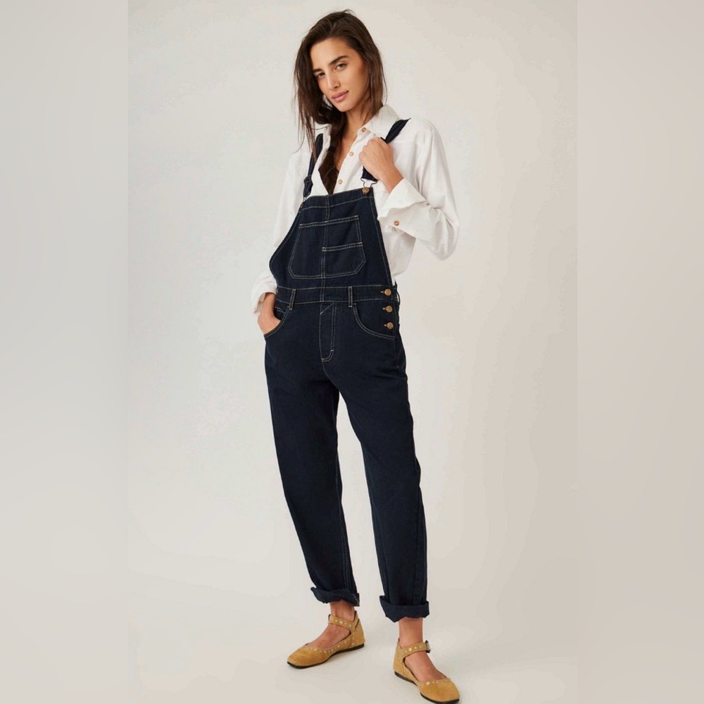 Free People We The Free Ziggy Denim overalls size X-Small in blue